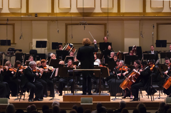 Stéphane Denève conducts the St. Louis Symphony Orchestra. Photo courtesy of the SLSO.