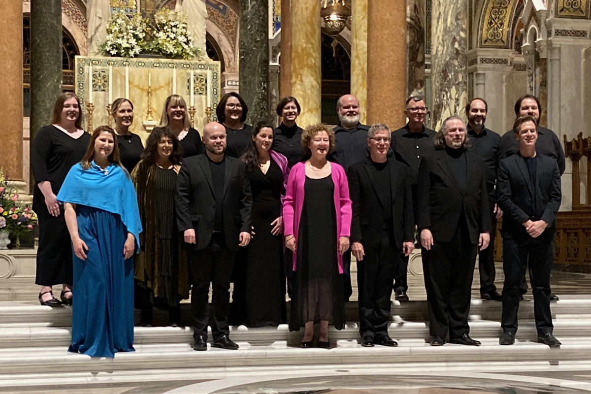 Boston Camerata and singers from the Cathedral Basilica of St. Louis Schola Cantorum
