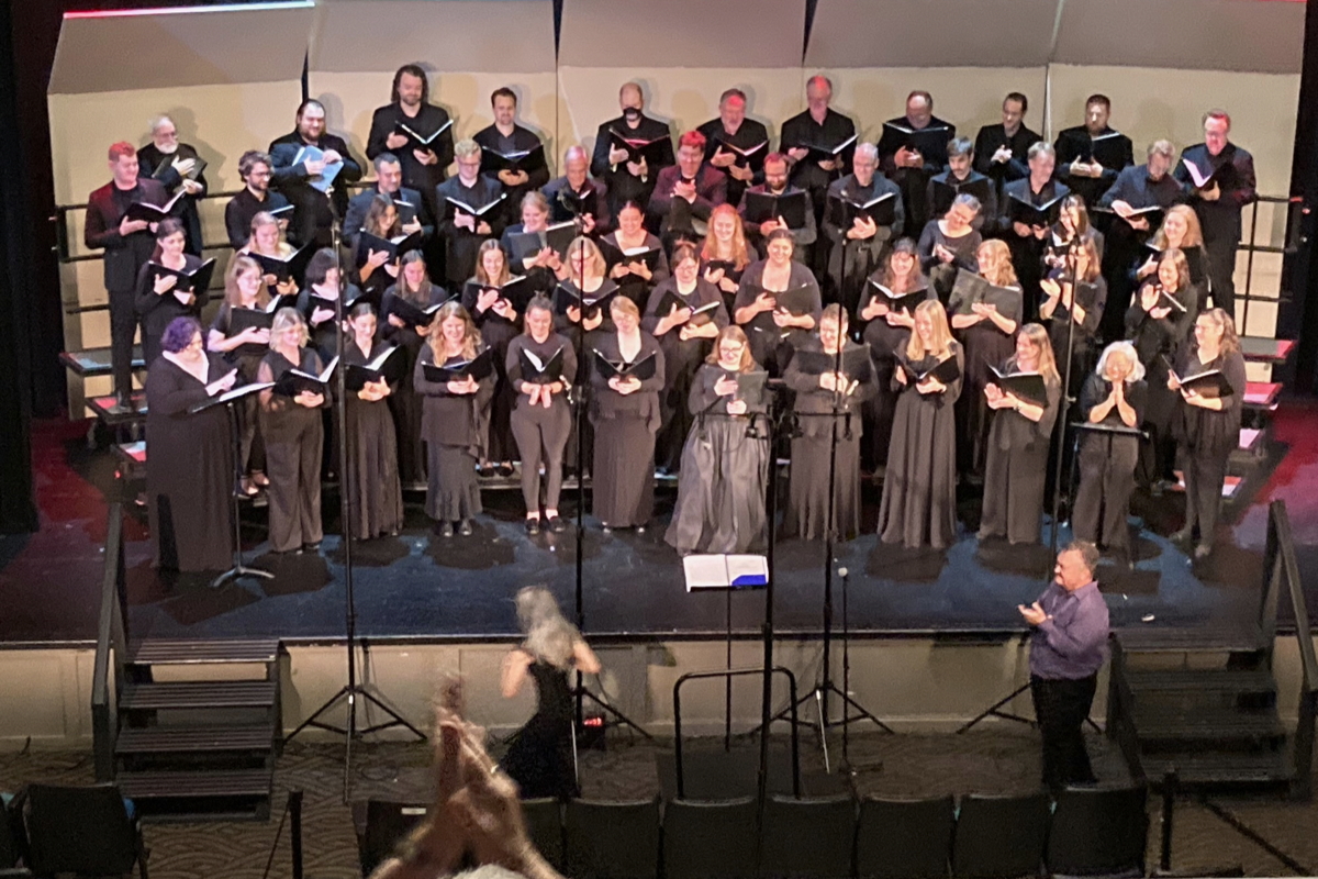 St. Louis Chamber Chorus at the Sun Theatre St. Louis Chamber Chorus at the Sun Theatre