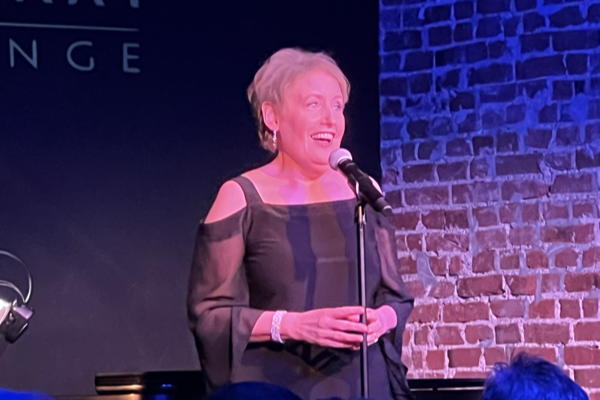 Liz Callaway at the Blue Strawberry. Photo by Chuck Lavazzi