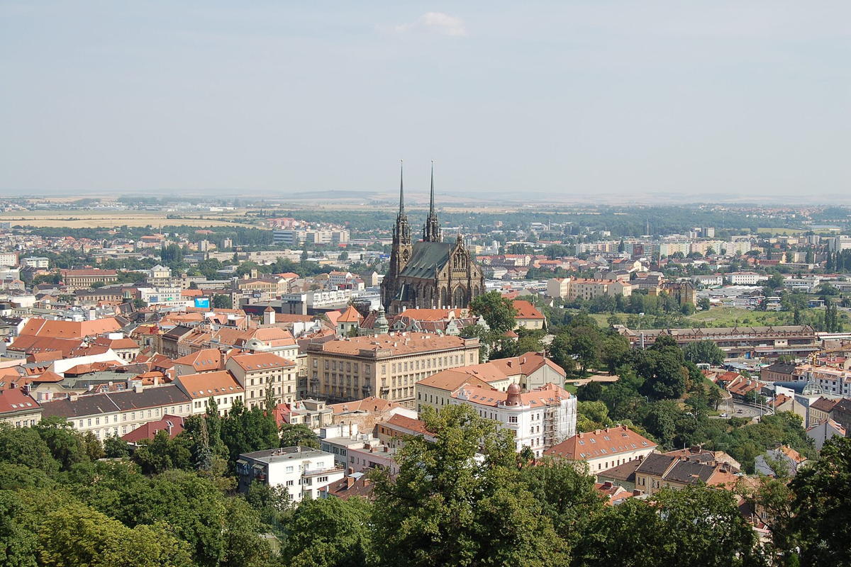 View of Brno from Špilberk Castle. Photo By Norbert Aepli, Switzerland, CC BY 2.5, https://commons.wikimedia.org/w/index.php?curid=1047510