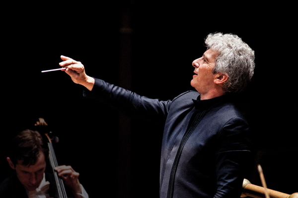 Coductor Peter Oundjian Coductor Peter Oundjian