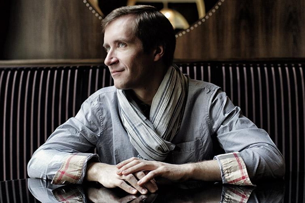 Pianist Nikolai Lugansky. Photo by Marco Borggreve.