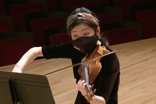 Violinist Xiaoxiao Qiang