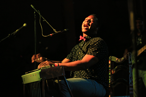 Robert Randolph. Photo by Bill Motchan.